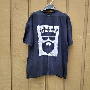 No Shave Beard Co Navy Graphic Tee with Crown Design